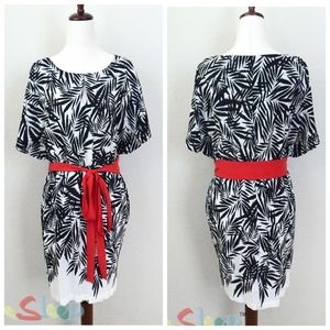 🖤 *AKIKO* Boutique: Black & White Leaf Sash Dress - size XS
